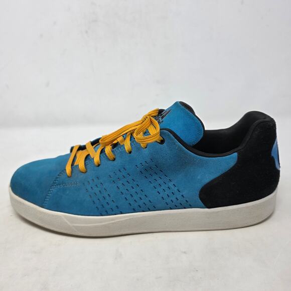 Adidas Blue Suede Low Top Sneakers Mens Size 10 Yellow Laces - Picture 2 of 8